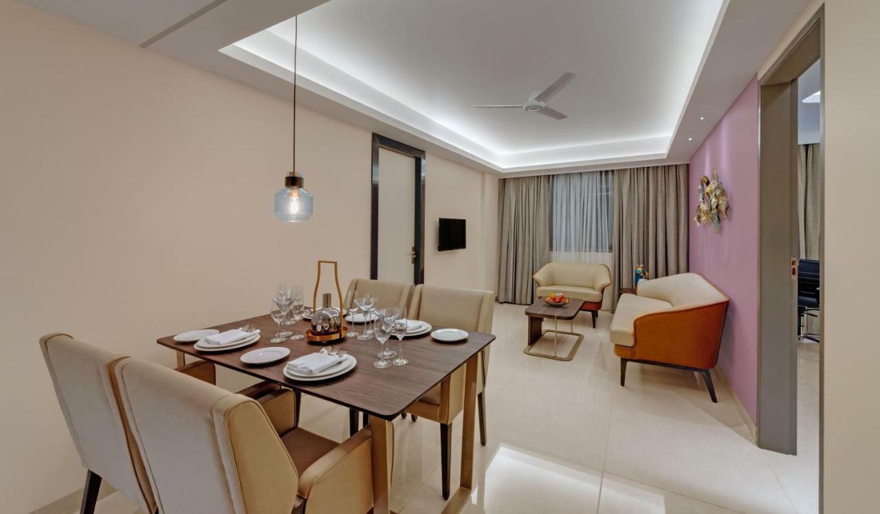 Hotel The Fern Residency Karād Esterno foto